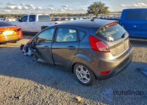 2016 Ford Fiesta Se z USA, uszkodzony, nr VIN 3FADP4EJ7GM111017